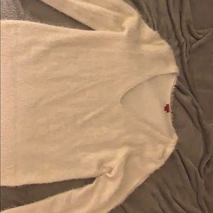 Guess sweater